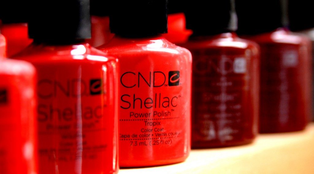 Shellac - der kratzfeste Nagellack als Alternative zu Kunstnägeln